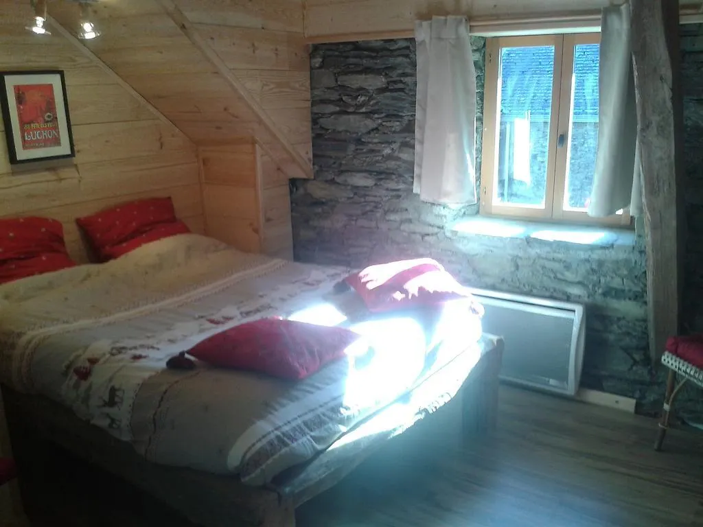 Les Granges De La Fontaine Villa Antignac Holiday home